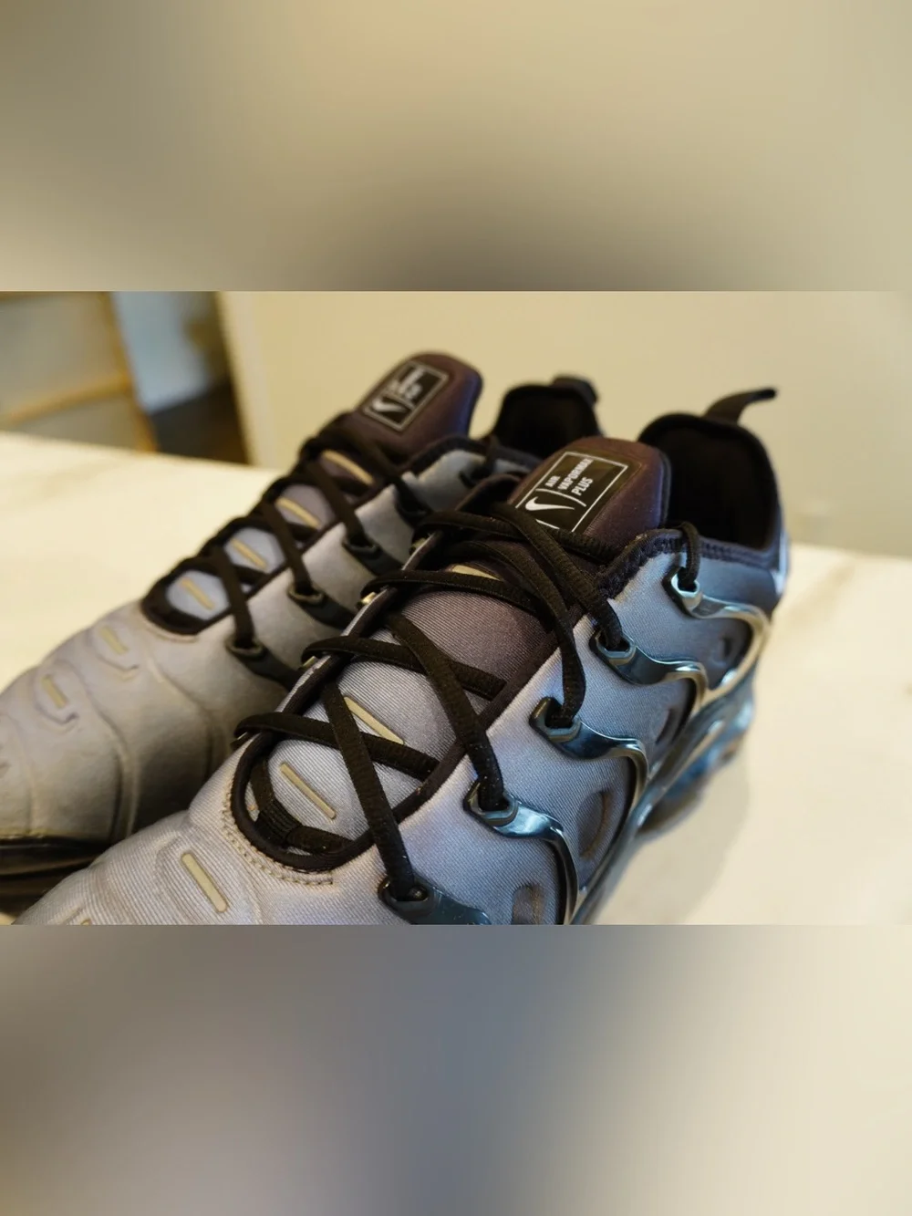 Nike Mens VaporMax Plus